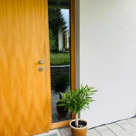 Helle Ferienwohnung Zum Relaxen * Horgenzell
