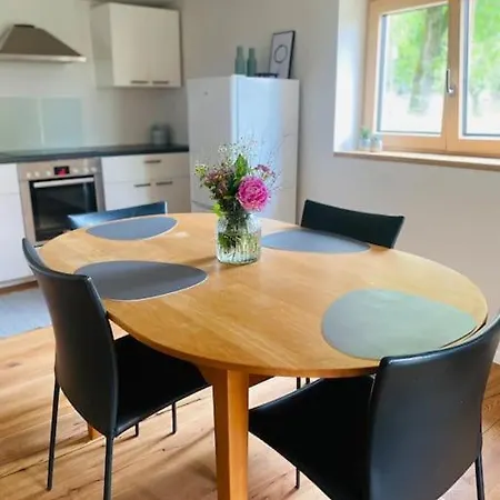Helle Ferienwohnung Zum Relaxen Apartment
